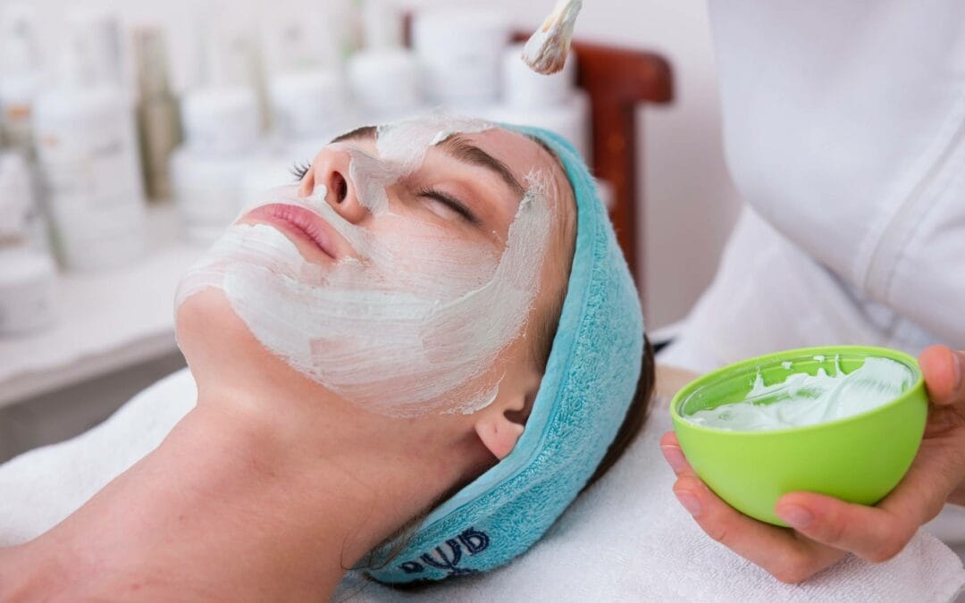 What Are the Top 7 Skin Benefits of Getting a Facial?
